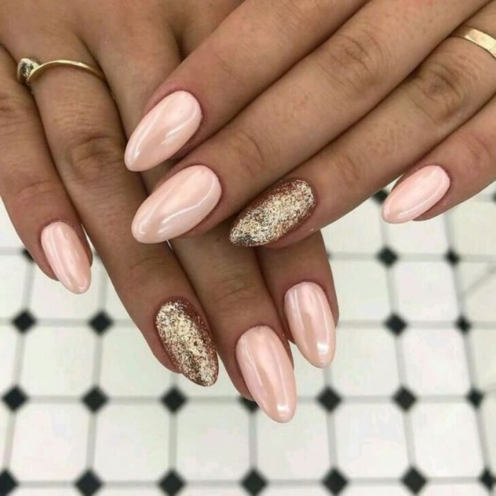 1001 + Ideas for Trendy and Beautiful Almond Shaped Nails