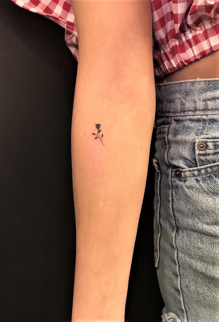 1001 + ideas for beautiful and unique small tattoos for girls