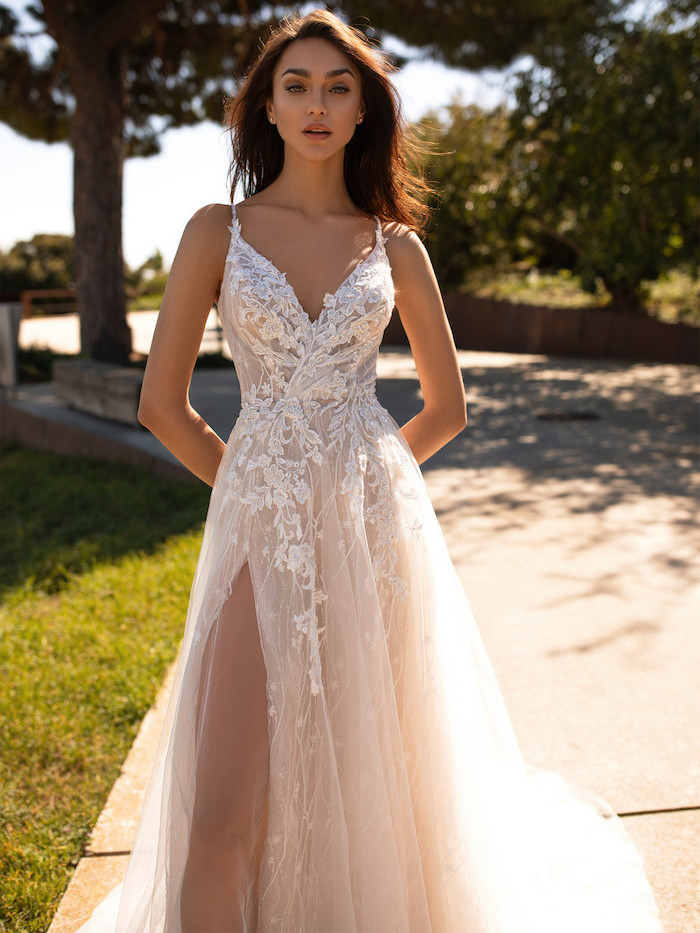 1001 + ideas for stunning beach wedding dresses