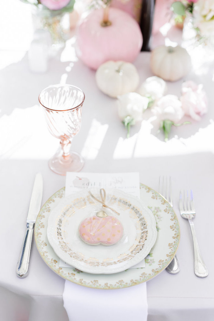 baby shower themes, plate setting, little pumpkin, white napkin, pink and white pumpkins