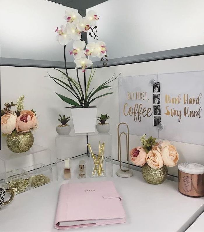 1001 + ideas and ways to spruce up your cubicle decor